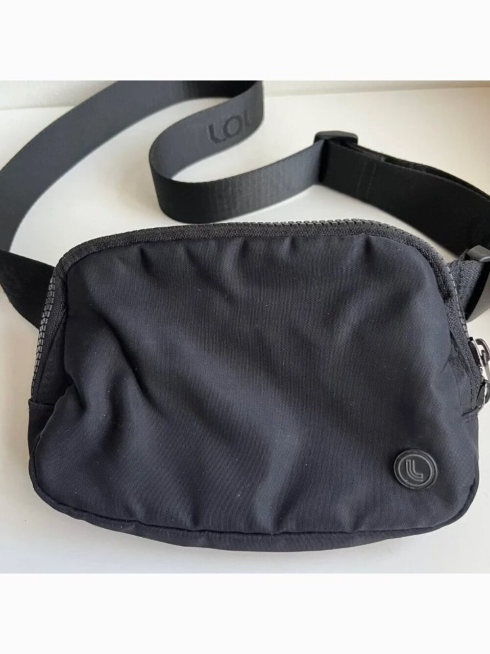 Lolë Belt Bag | Black - Picture 1 of 8
